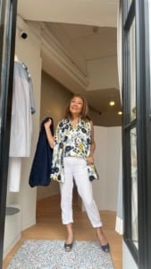 花柄シルクスカーフ（ROSSO35）