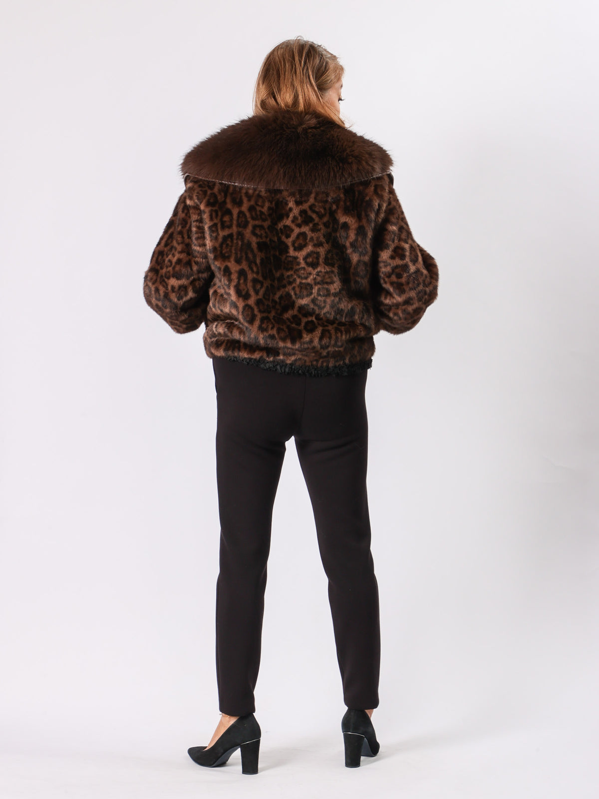 金具付レオパード柄ショートコート(GIOVANNI)