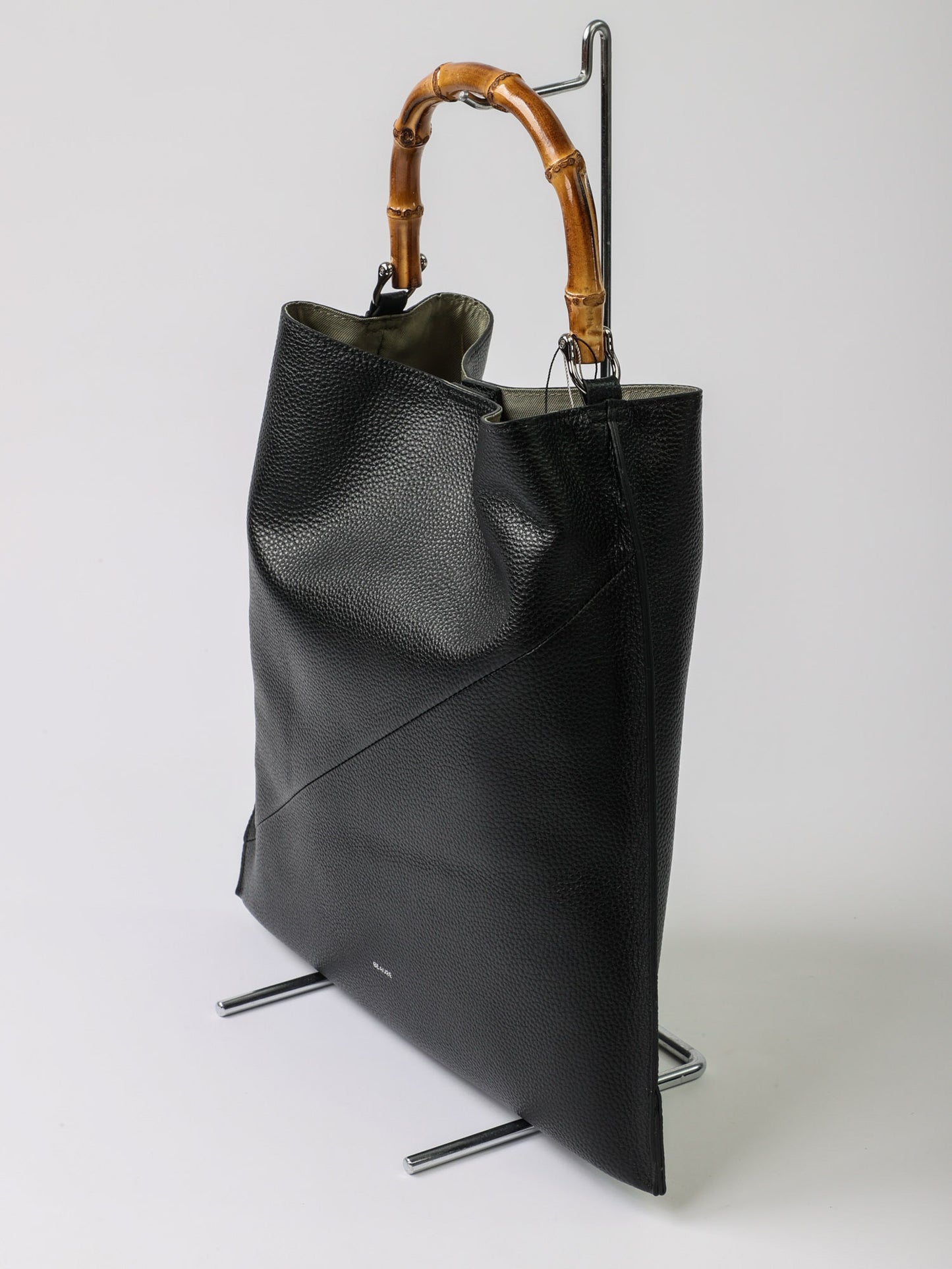 持ち手バンブーレザーバッグ（BRAHMIN)