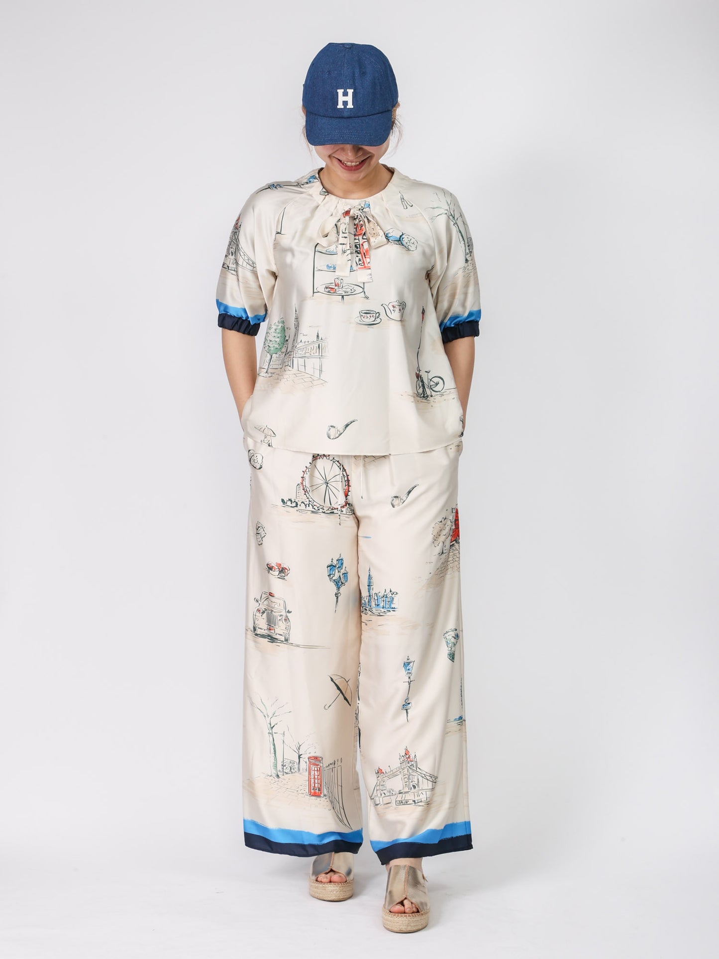 ロンドン街並みプリントパンツ（BRAHMIN）
