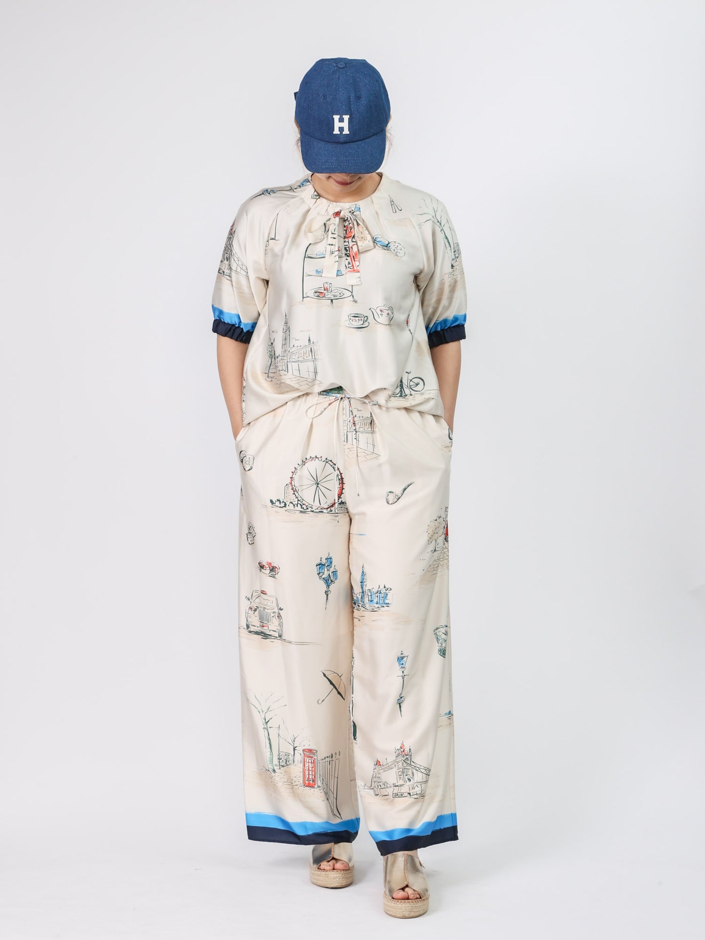 ロンドン街並みプリントパンツ（BRAHMIN）