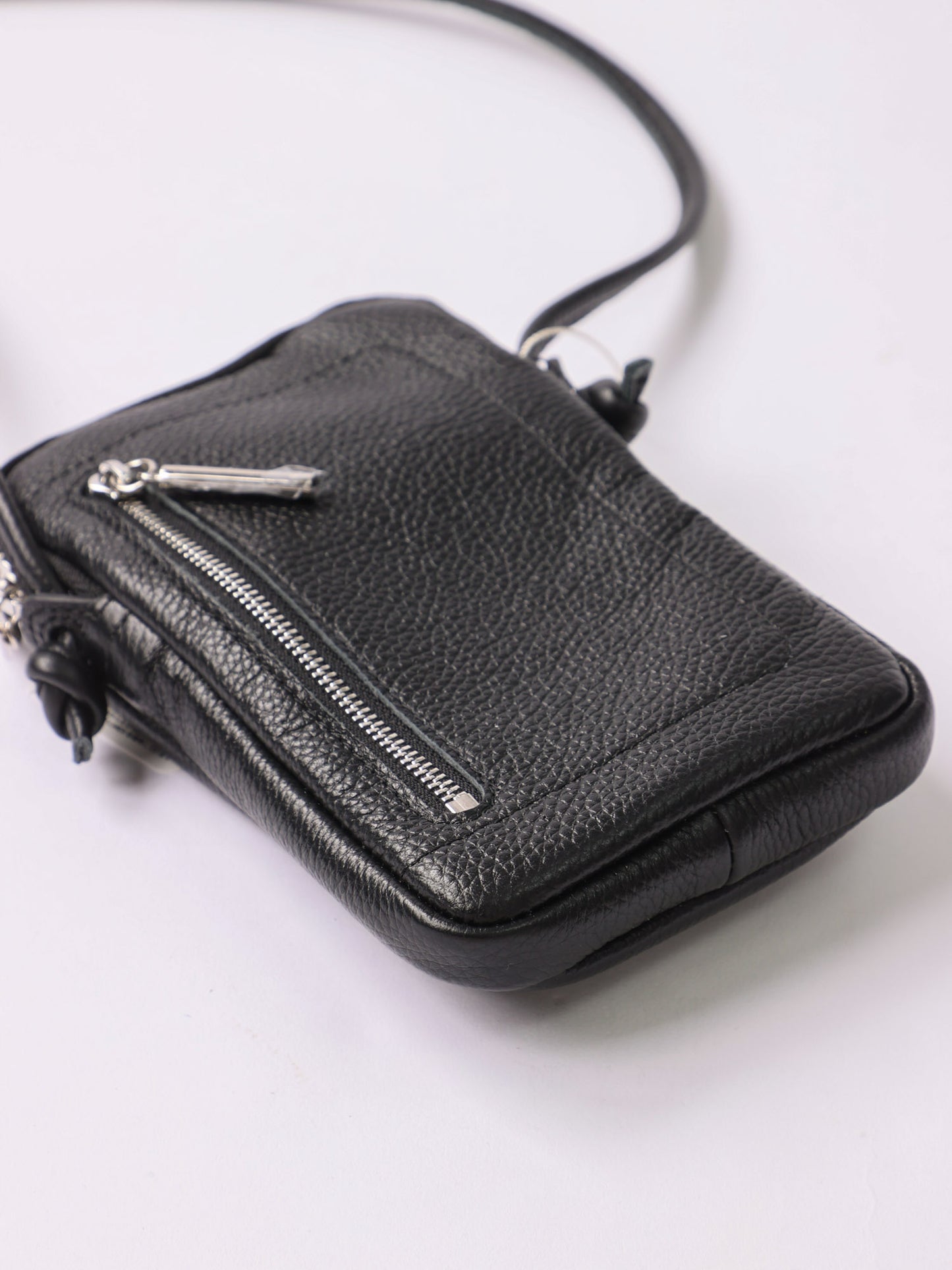 スマホバッグ（BRAHMIN)