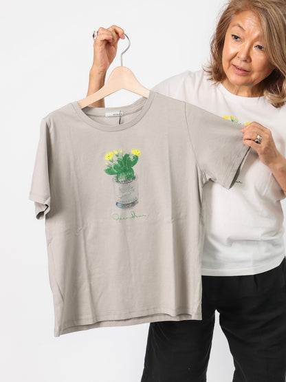 サボテングラフィックTシャツ（BEATRICE）