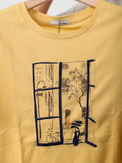 刺繍プリントデザインTシャツ（BEATRICE）