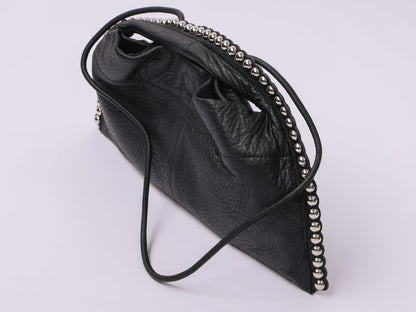 スタッズ付きレザーバッグ（BRAHMIN)