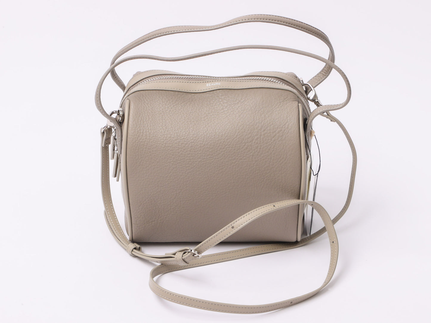 ショルダー付きボストンバッグ（BRAHMIN)