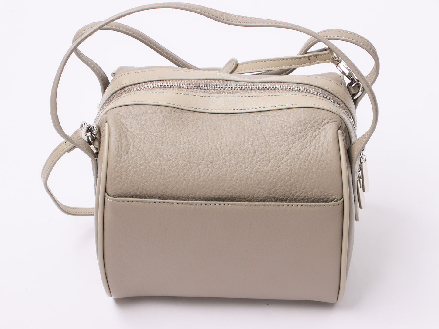 ショルダー付きボストンバッグ（BRAHMIN)