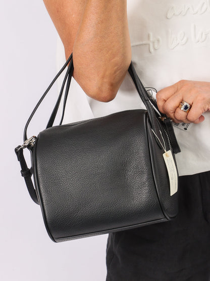ショルダー付きボストンバッグ（BRAHMIN)